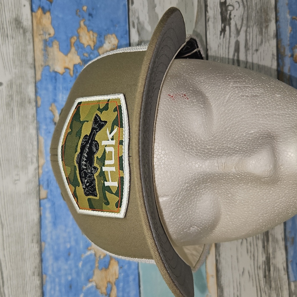 Huk Fishing Olive Green SnapBack Hat Men's Outdoor Trucker Cap